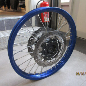 Complete Front Wheel Yamaha TENERE 700 - SLIGHT BUCKLE