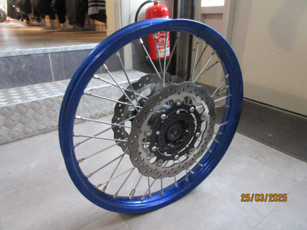 Complete Front Wheel Yamaha TENERE 700 - SLIGHT BUCKLE