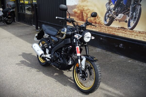 Yamaha XSR125 Legacy - Image 2