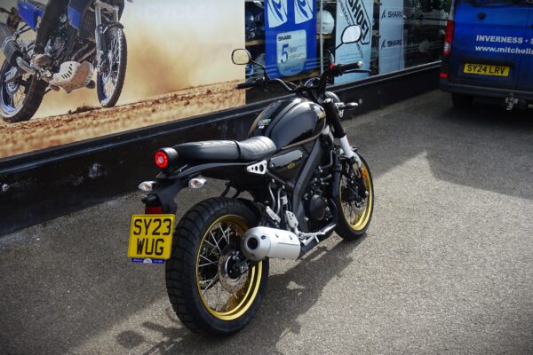 Yamaha XSR125 Legacy - Image 3