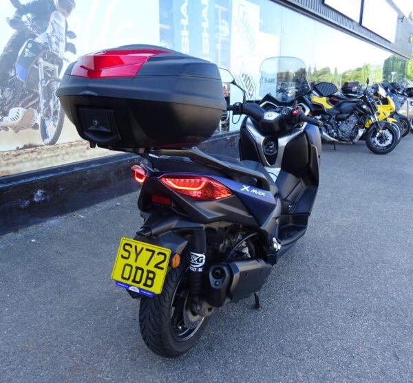 Yamaha XMAX YP300 RA - Image 3