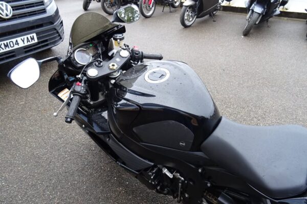 Suzuki GSXR 600 L1 - Image 4