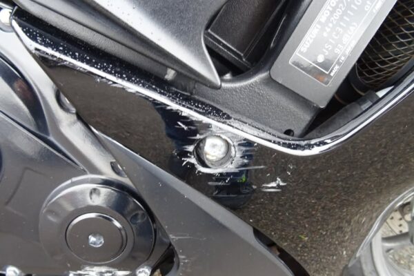 Suzuki GSXR 600 L1 - Image 6