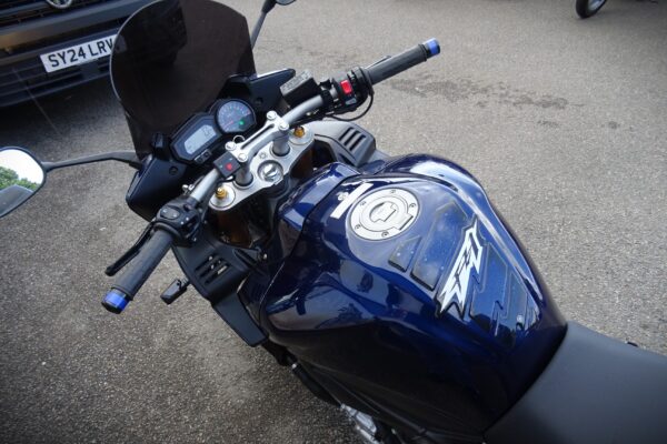 Yamaha FZ1S - Image 4