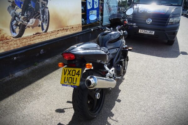 Triumph Speed Triple 955 - Image 3