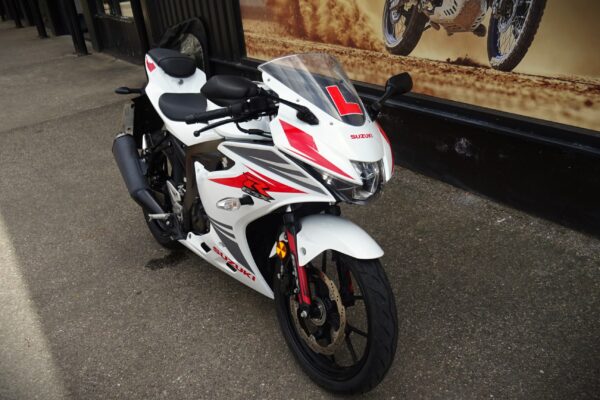 Suzuki GSX-R125 2020 - Image 2