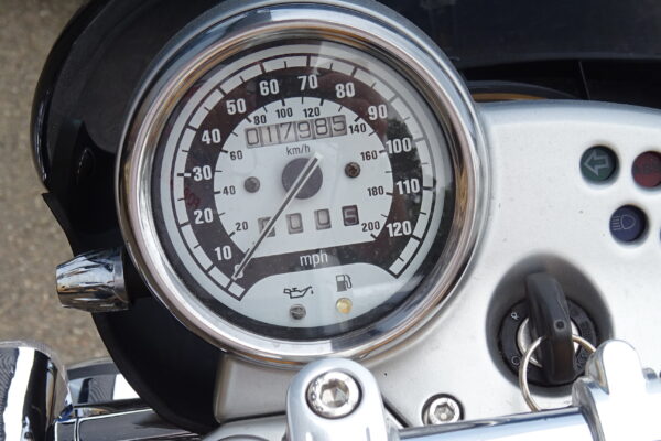 BMW R1200C Independent - Image 5