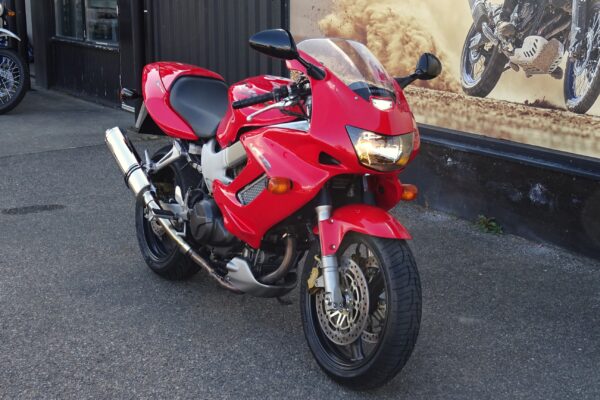 Honda Firestorm VTR1000f - Image 2