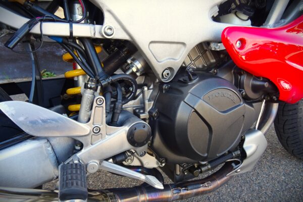 Honda Firestorm VTR1000f - Image 8
