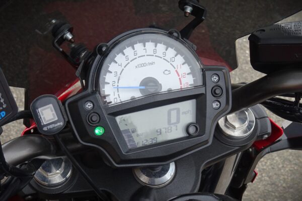 Kawasaki ER6N - Image 5