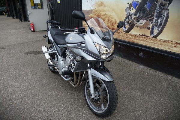 Suzuki Bandit 650 - Image 2