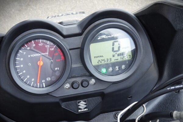 Suzuki Bandit 650 - Image 5