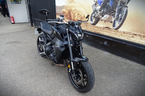 Yamaha MT-09 2021 - Image 2