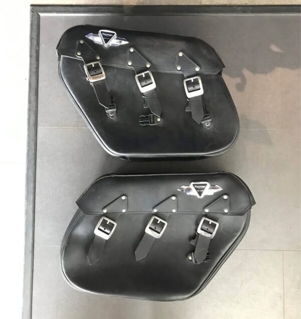 [PRE-OWNED] Genuine Triumph Leather Panniers Rocket 3 - Mitchells Motorcycles