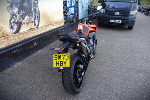 KTM 790 Duke - Image 3