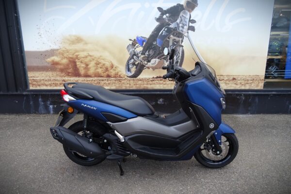 Yamaha NMAX 125