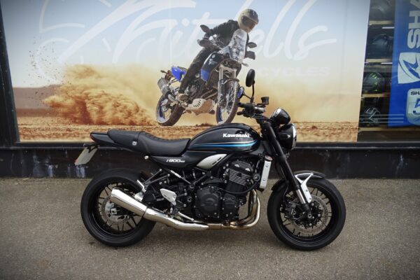 Kawasaki Z900RS
