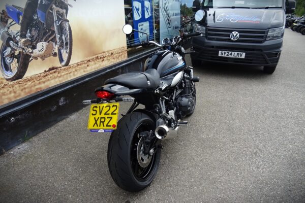 Kawasaki Z900RS - Image 3