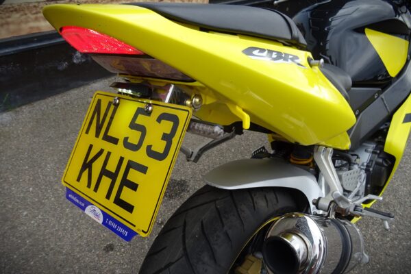 Honda Fireblade - Image 11