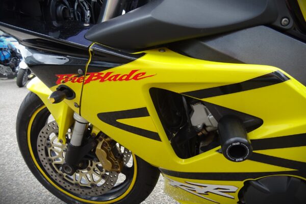 Honda Fireblade - Image 12