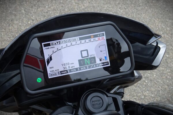 Yamaha MT-10SP - Image 7
