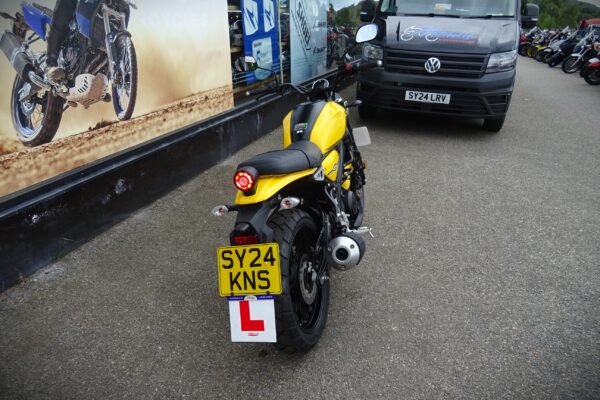 Yamaha XSR125 - Image 3