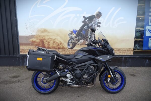 Yamaha Tracer 900