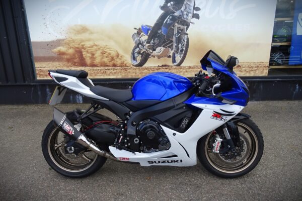 Suzuki GSX-R 600 L6