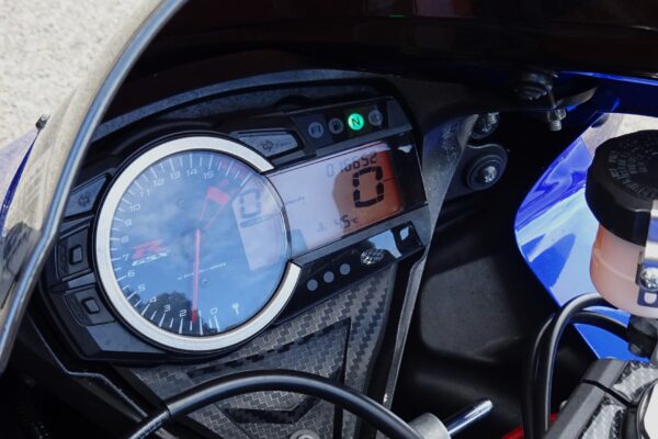 Suzuki GSX-R 600 L6 - Image 5