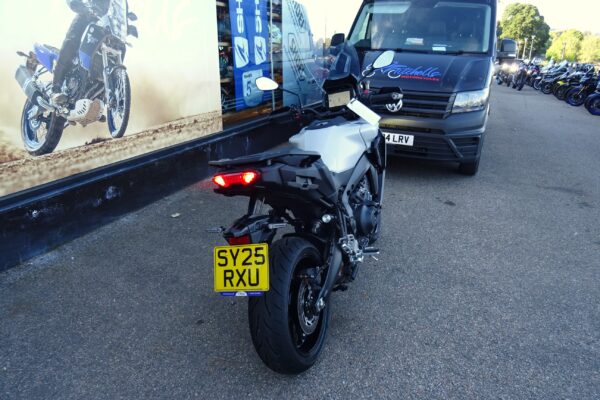 Yamaha Tracer 9GT Y-AMT AUTOMATIC Ex-Demo - Image 3
