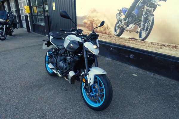 Yamaha MT-07 Y-AMT Ex-Demo *Deposit taken* - Image 2