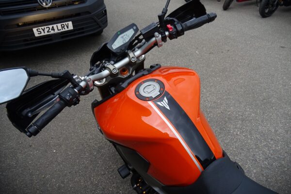 Yamaha MT-09 - Image 4