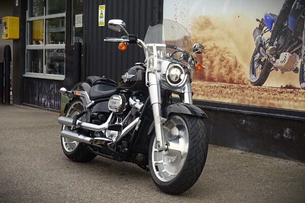 Harley-Davidson FLFBS Fat Boy 2019 - Image 2