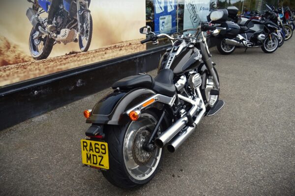 Harley-Davidson FLFBS Fat Boy 2019 - Image 6