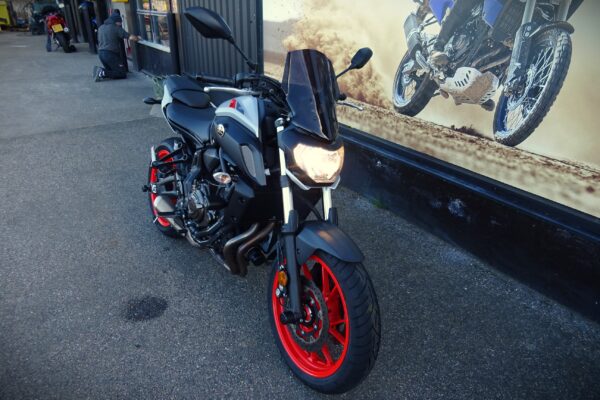 Yamaha MT-07 2020 Ceramic Ice - Image 2