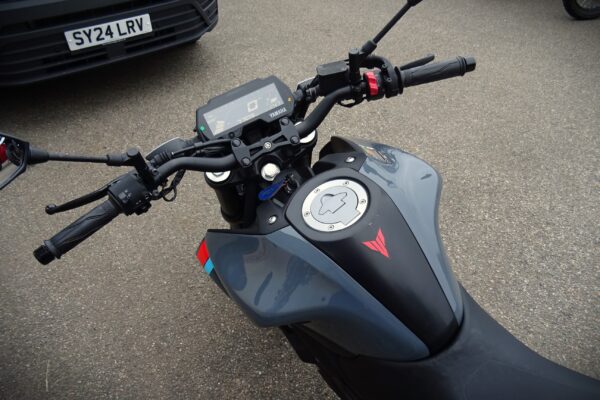Yamaha MT-125 - Image 4