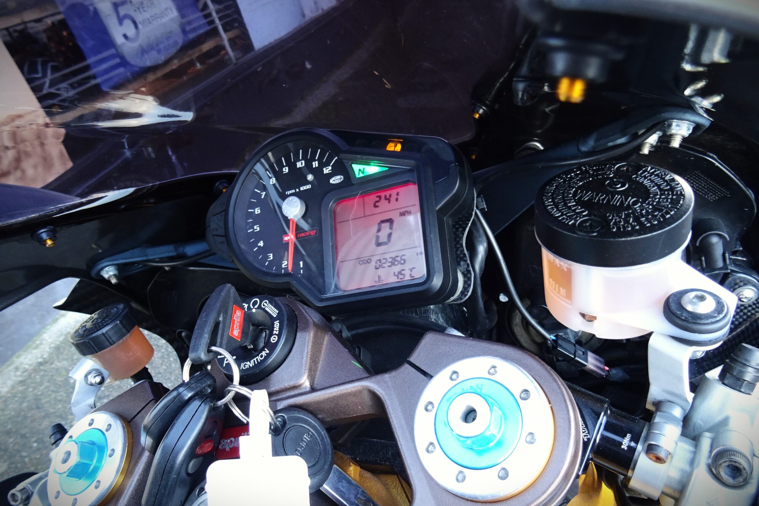 Aprilia RSV1000R Factory 07 - Image 5