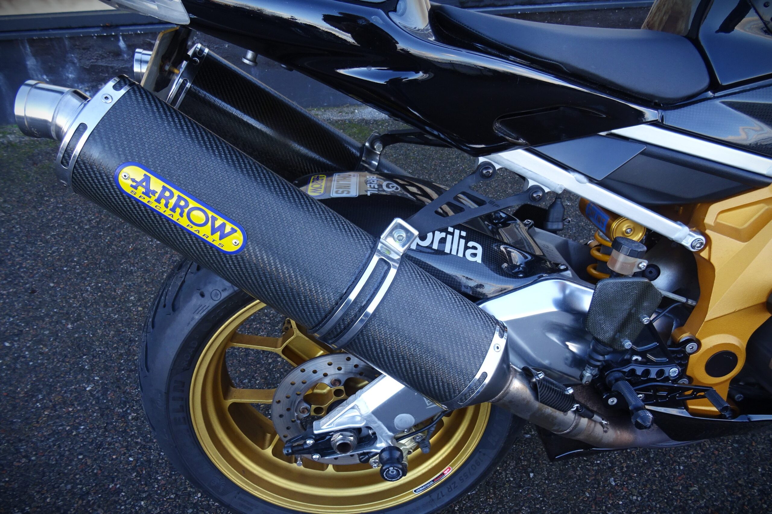 Aprilia RSV1000R Factory 07 - Image 8